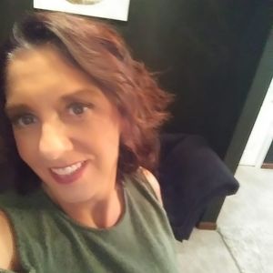 Meet your Posher, Monica